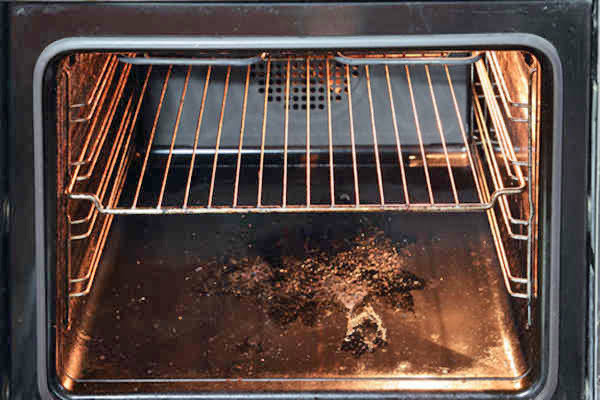 Как очистить духовку от жира: рекомендации клинеров
